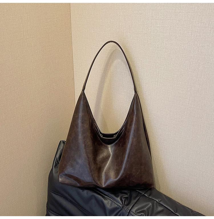 

Большая вместимость однотонная текстура новая повседневная трендовая простая ретро мода плечевая сумка-тоут