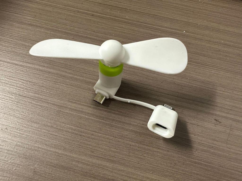 Universal 2-in-1 Portable USB Mini Fan for Apple & Android Devices