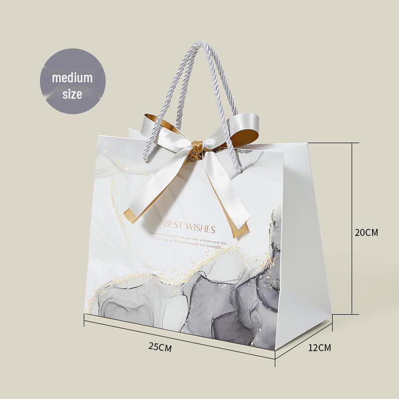 Light Luxury Gift Tote: Custom Paper Shopping Bag for Clothing and Souvenirs