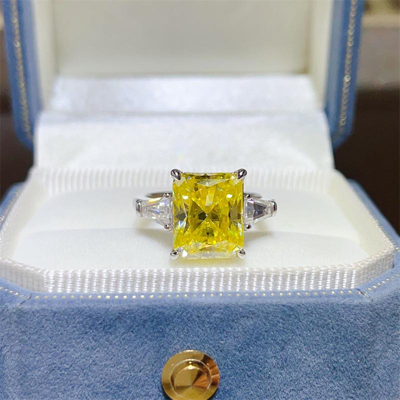 Women's Fashionable 5 Carat Fancy Cut Colored Moissanite Rings