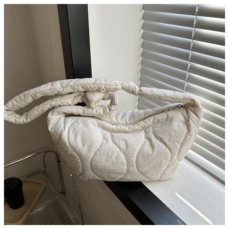 Large Capacity Women's Crossbody Bag Soft Cott-padded Jacket Bag Lightweight Waterproof Dumplings Bag For Women