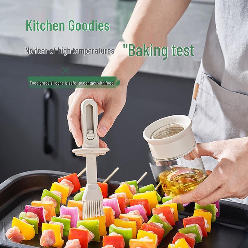 Retractable Oil Bottle with Built-In Silicone Brush, High Temperature Resistant, Food Grade Glass for Kitchen & BBQ
