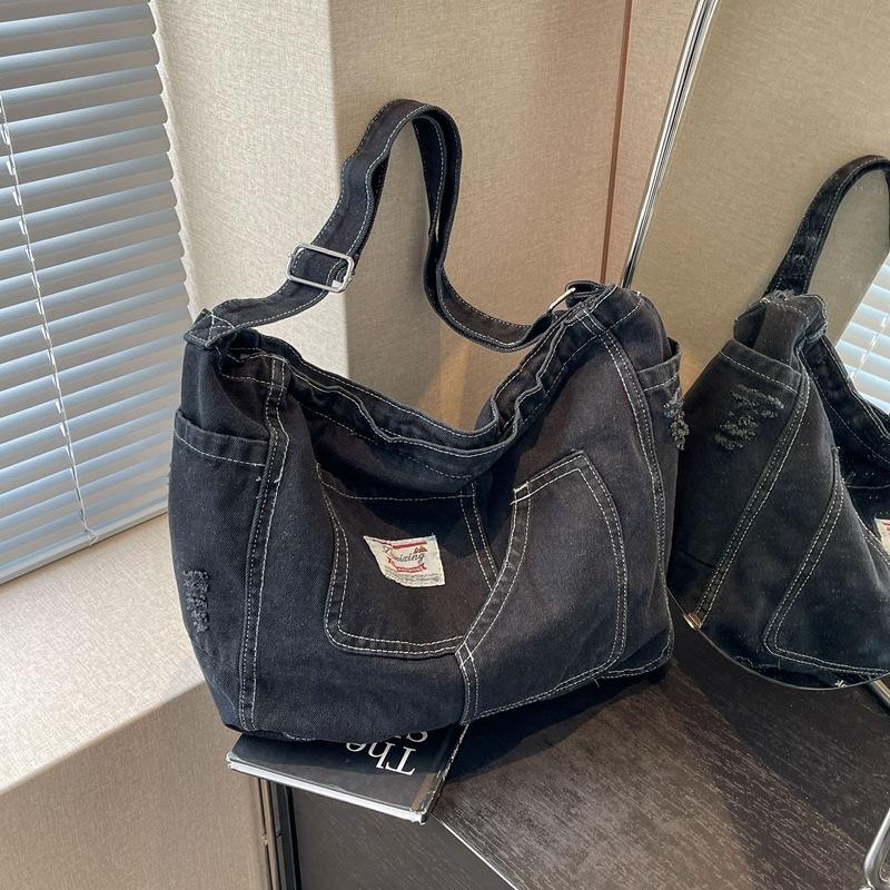 Denim Bag Women's Large Capacity 2025 New Summer Casual Shoulder Messenger Cloth Bag Class Tote Bag