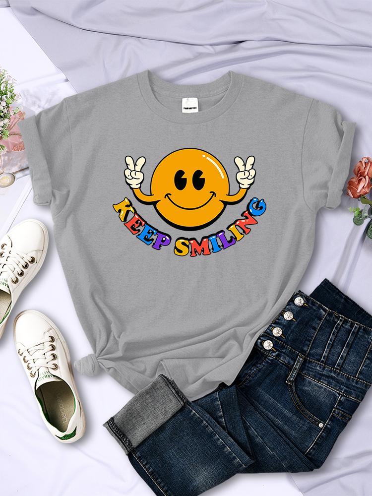Keep Smiling To Life Print Women T-Shirts Summer Fashion Soft Tshirts Street Hip Hop Clothes Comfortable Casual T Shirt Female