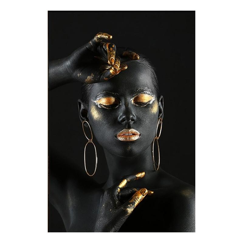 

Черная женщина держит золотые украшения, холст, картины на стене, художественные постеры и принты, африканская девушка, боди-арт, фотографии, настенный декор 20x30cm