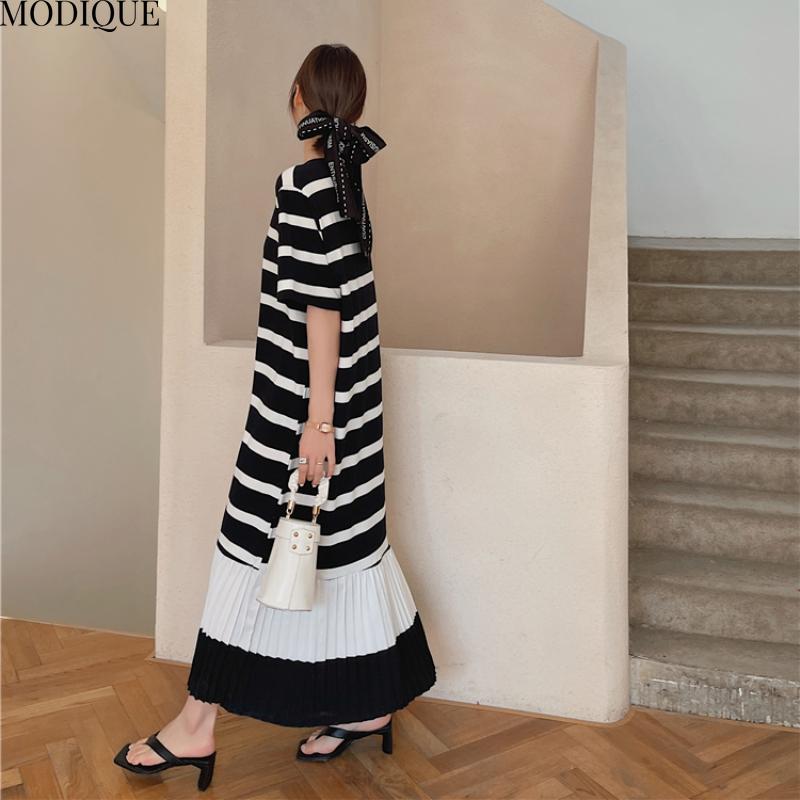 MODIQUE Sommer Plus Size Neue Damen Lose Minimalistische Streifen Plissee Patchwork Lange Kleider Weibliche Casual Kurzarm O-Ausschnitt Kleider