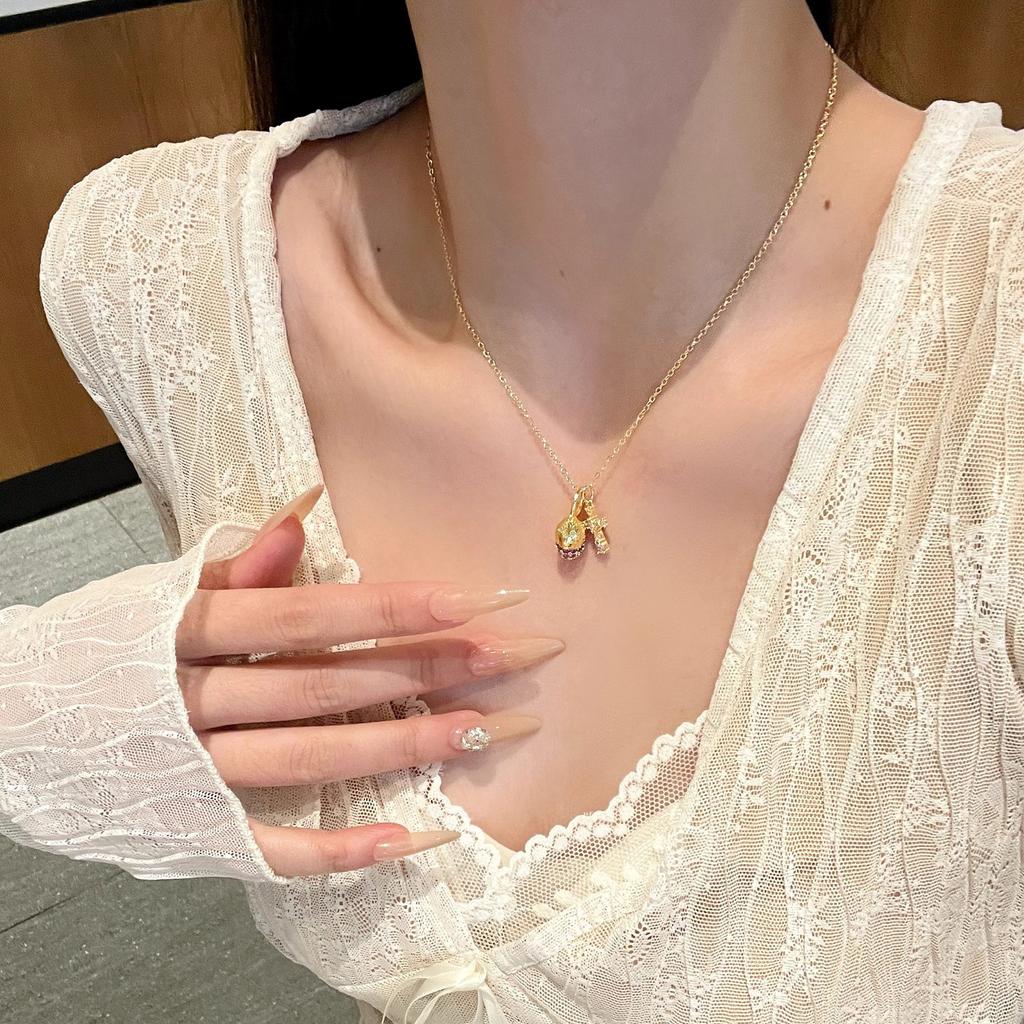 Anenjery Pink Zircon Pinecone Cross Pendant Necklace for Women New High End Sweet Exquisite Clavicle Chain Jewelry Gift