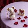Easy To Make Wool Fabric Animal Art Balloon Shape Featuring Heart Suitable For Children And Adults