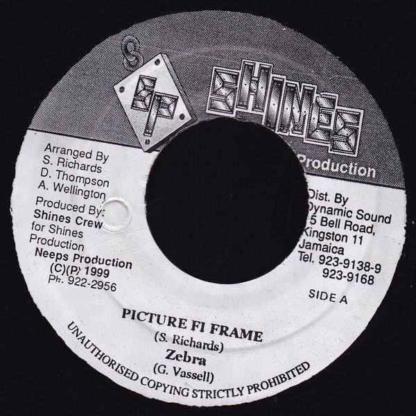

7inch Record ZEBRA / PHANTOM - Picture Fi Frame / Woman Mad A Mi NONE Shines Producti 1998 Jamaica Reggae, Ska & Dub Used