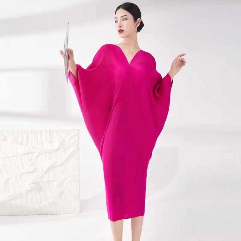 Lingying 6569 Midi plisované šaty Miyake - Dámské oblečení plus size na jaro a podzim 2025, volný střih