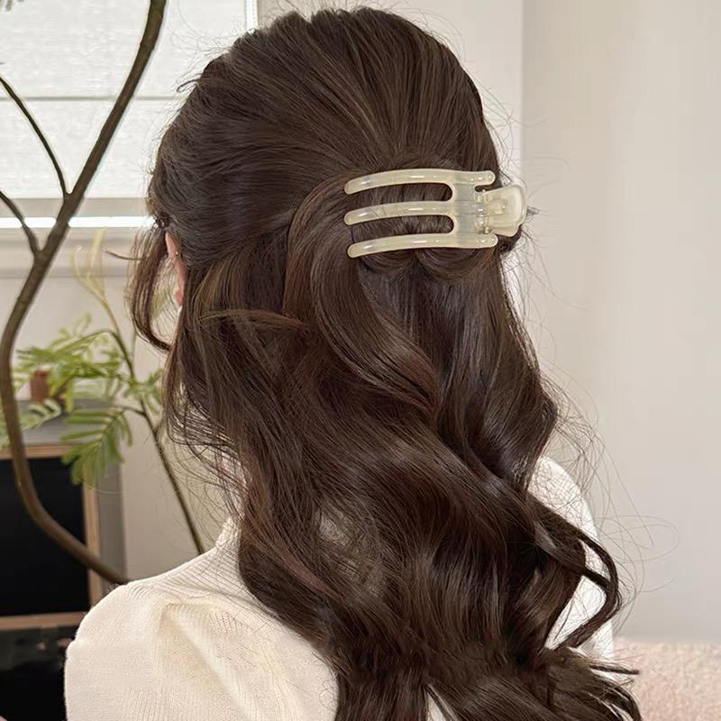 AWAYTR Jelly Acrylic Hair Claw Hairpin Amber Plastic Hair Clips Clamp Girl Hair Accessories Festival Gift Valentine Headwear