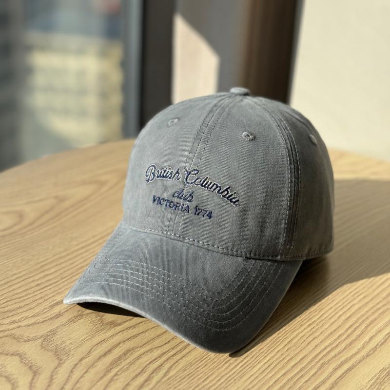 Baseball Cap For Women With Embroidered Design And Sun Protection For Spring And Autumn Wear