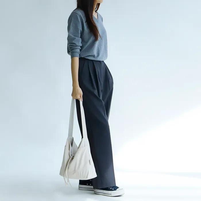 Plain Easy Corduroy Suede Reversible Shoulder Bag - Ivory