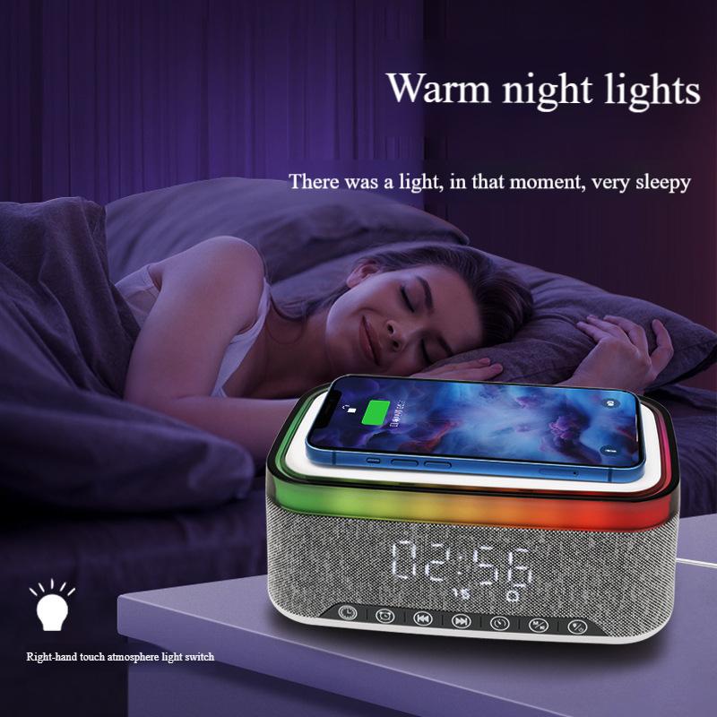 Hot Selling Products Digital Alarm Clock RGB Speaker Round Bedside Night Light 15W Wireless Charger 6 In 1 BT Wireless Speakers