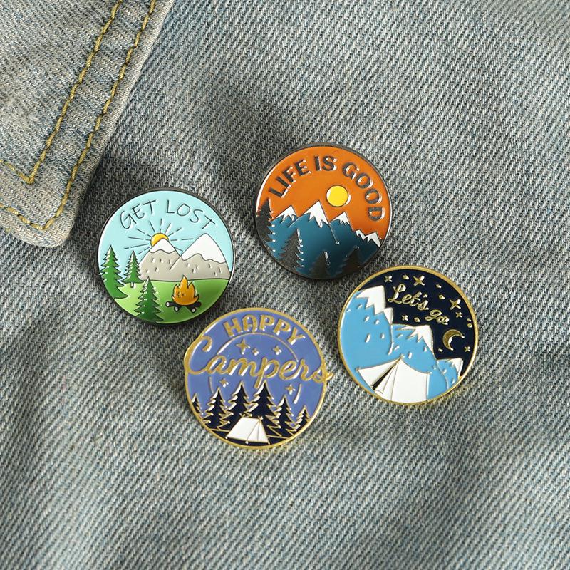 Travel & Camping Fun: 20-Piece Badge & Pin Set with Backpack & Denim Jacket Accessories