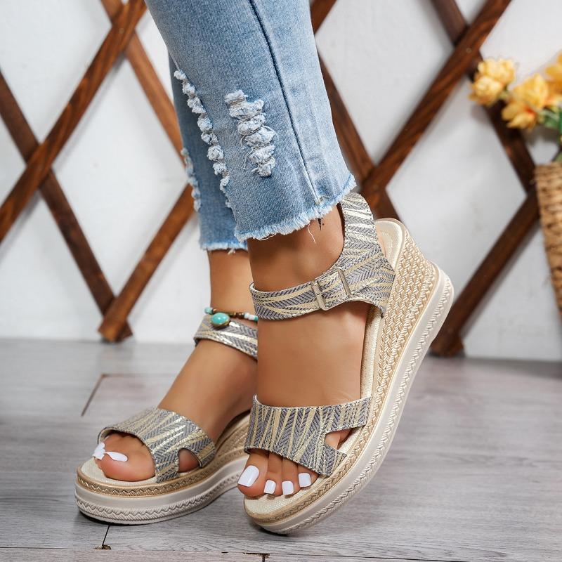 Spring and summer large size thick-soled wedge heel women's sandals women's buckle fish mouth women's sandals women's