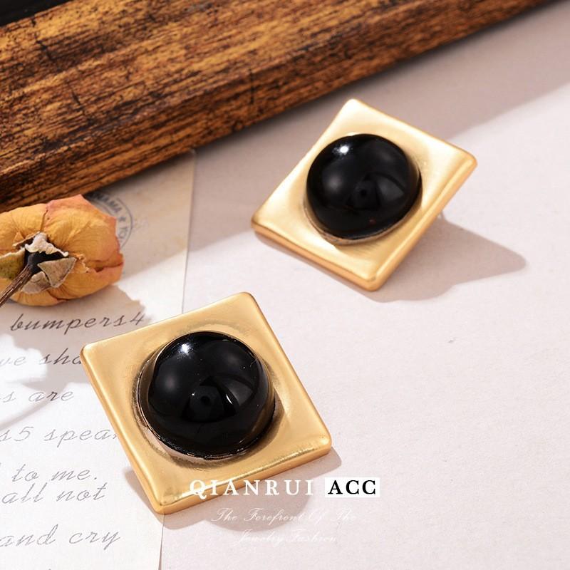 European and American exaggerated stud earrings metal geometric square earrings retro black temperament earrings high-end design French jewelry