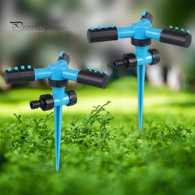 Irrigatore per prato con picchetto, design a 3 bracci, ampia copertura, irrigatore per giardino e cortile, regolabile, girevole a 360 gradi