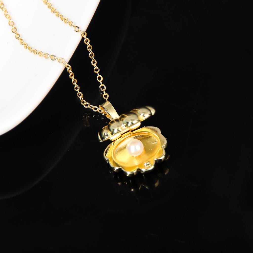 Melody Shell Mermaid Pearl Necklace Jewelry Pendant With Metal Chain Daily Use