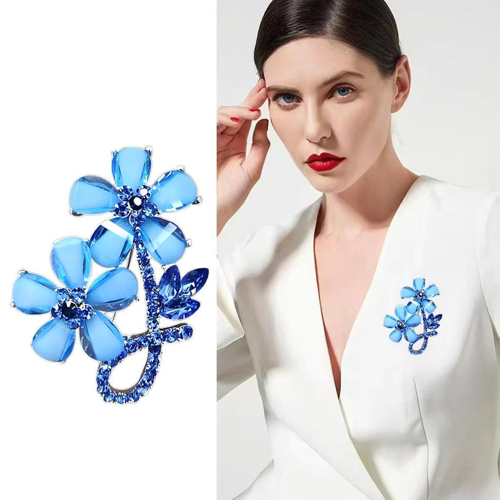 2024 Qixi Valentinstag Rosen Strass Brosche: Emaille Anstecknadel & Kleidungsschmuck-Accessoire