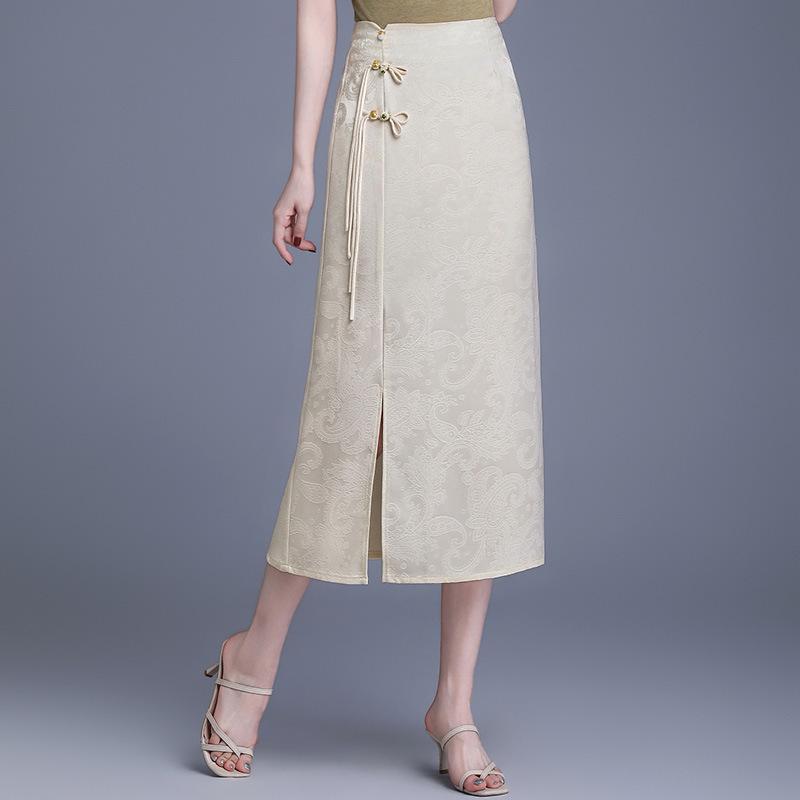 

Chic Summer 2026 Elegant Straight Skirt: New Chinese-Inspired Fashion for Middle-Aged Mothers XL (recommended for 85-105 jin) шампанського