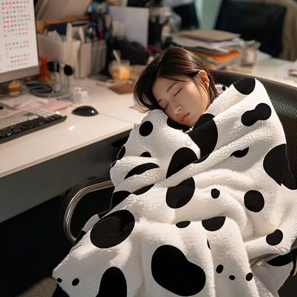 

WTEMPO Home Blankets Wool Thin Cover Blankets Sofa Cover Blankets Office Shawls Dormitory Nap Blankets Bed Home Textile 100*150cm чорний