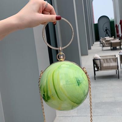 2025 personalisiertes Design trendige Handtasche, runde Balltasche, Acryl kleine duftende Wind Mini Schulter schräg über Kette Damentasche Sommer