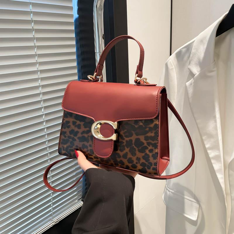 

Premium bag women s contrasting underarm bag new large-capacity small satchel shoulder messenger bag