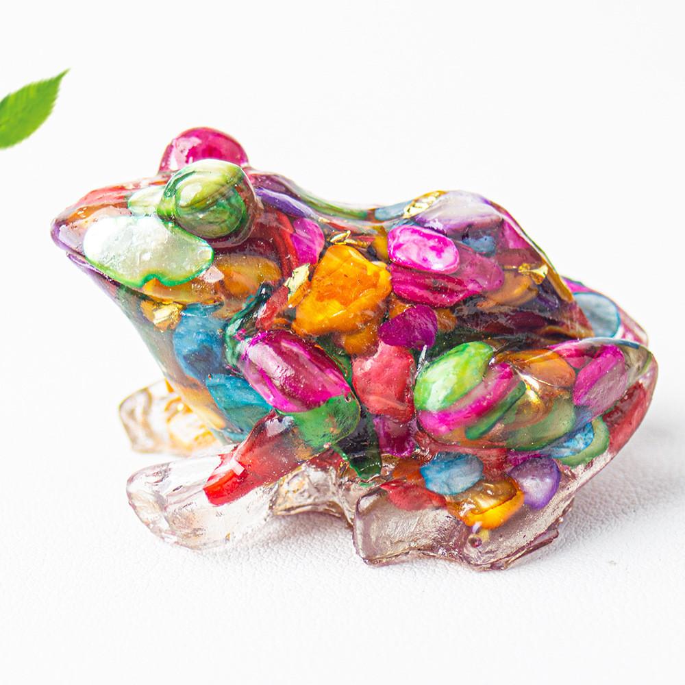 Crystal Resin Frog Aquarium Decor With Cute Design For Office Desk And Gift