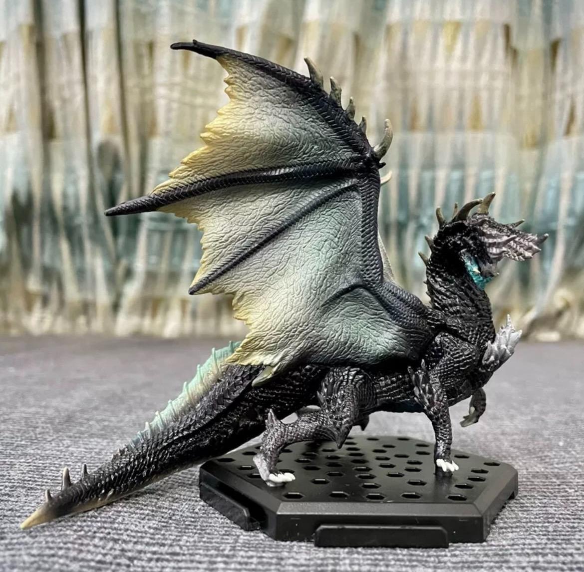 

LATEST Monster Hunter World Ice Borne Dragon Model Alatreon Decoration Collection Action Figure Present Toy great for daily use