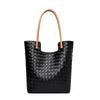 Tote Bag, A High-end Large-capacity Commuter Single-shoulder Bag, Is A Niche and Fashionable Woven Bag