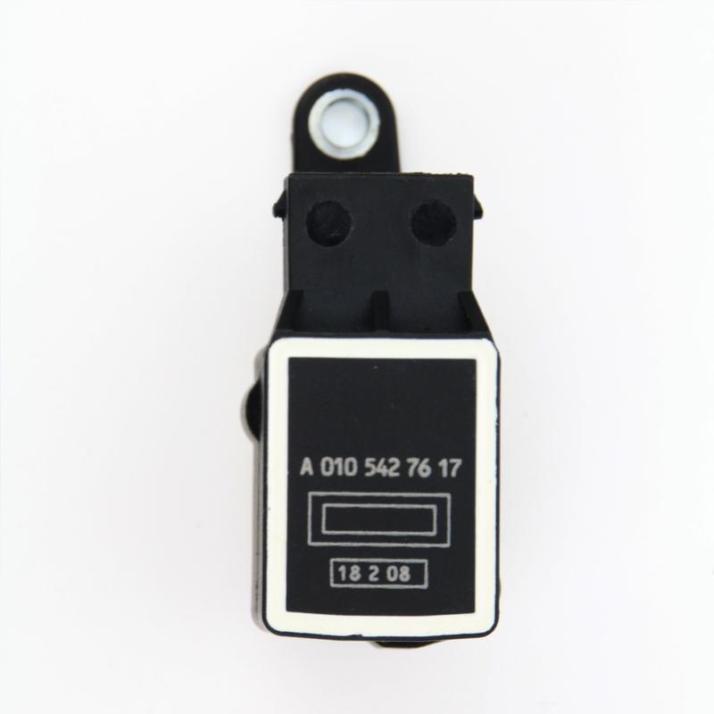 Xenon Headlight Leveling Range Sensor For MERCEDES-BENZ W211 S211 W639 VITO C219 CLS A 010 542 76 17 A0105427617 0105427617