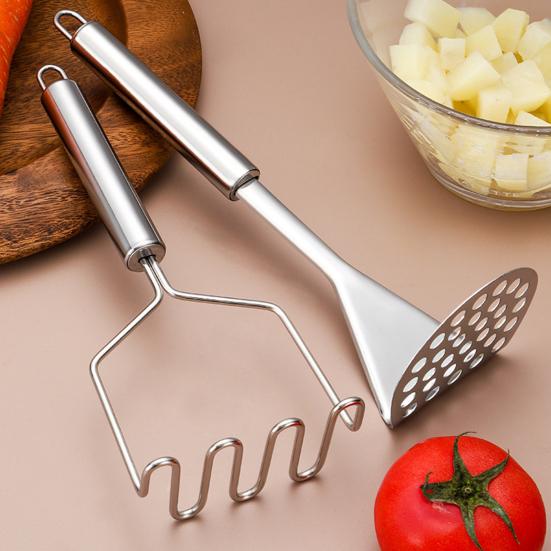 Stainless Steel Potato Masher with Ergonomic Handle Manual Food Crusher for Vegetables Sauces Rust-Resistant Dishwasher Safe Kitchen Tool for Home