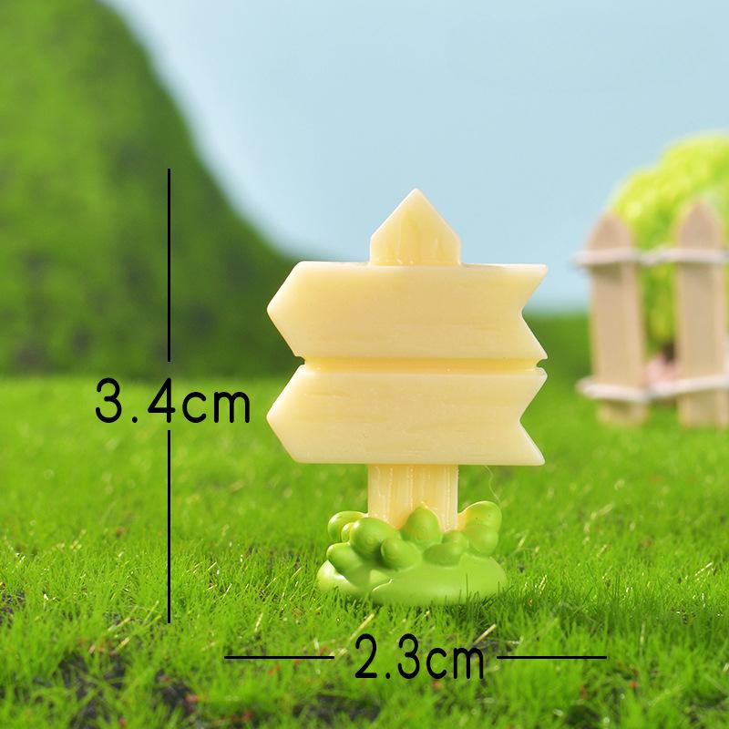 Small Decorative Items for Gardening and Rural Landscape Decoration In A Pastoral Style