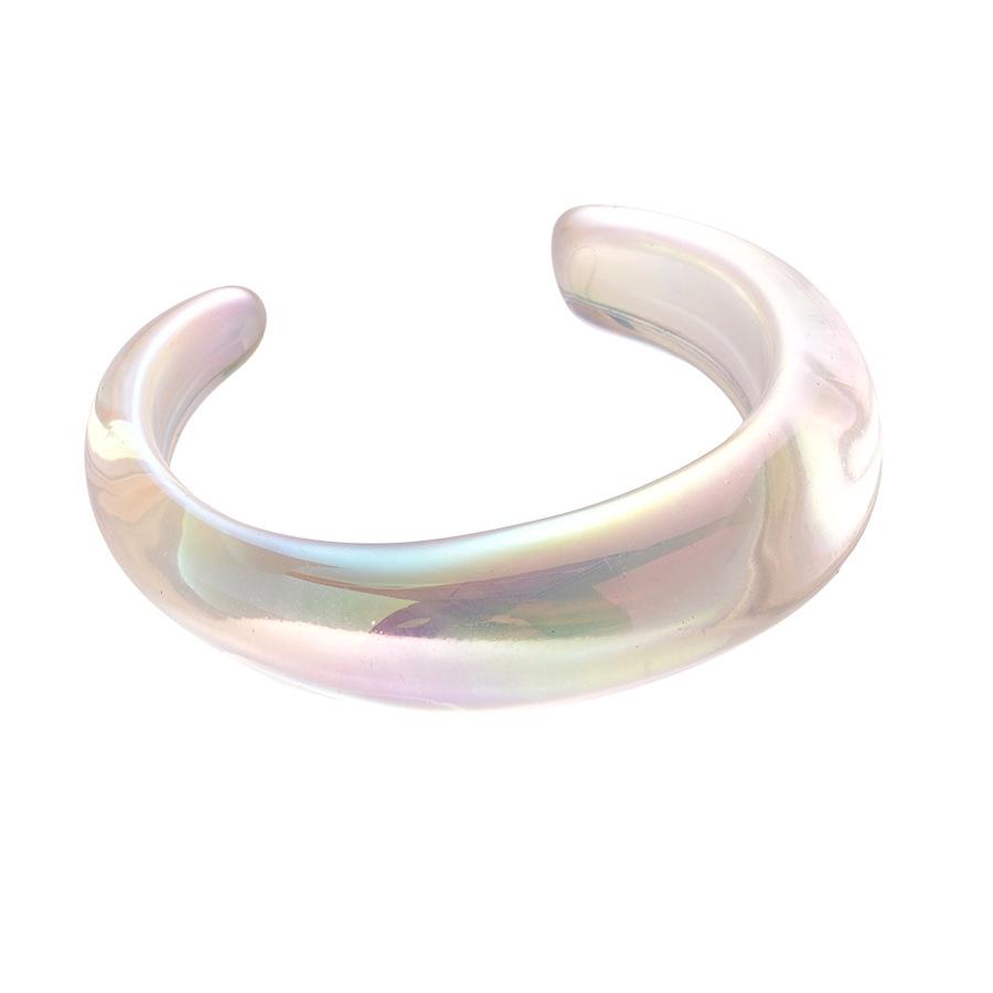 Bracciale Geometrico Acrilico Iridescente Esagerato: Gioielli Unici e di Alta Gamma per le Mani delle Donne