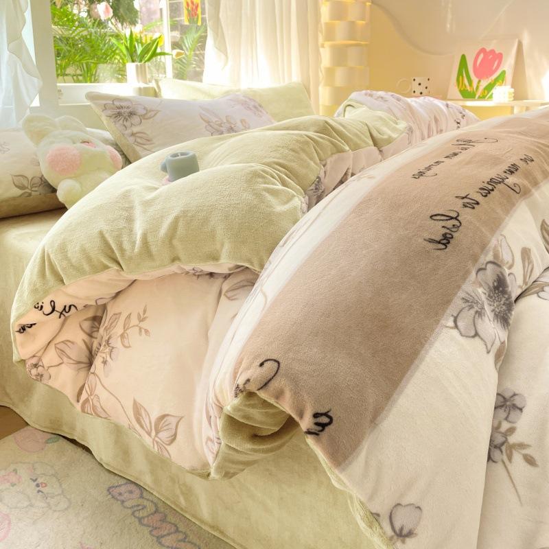 Thickened Milk Fleece Bed Four-Piece Set Warm Student Dormitory Quilt Cover Flannel Three-Piece Set