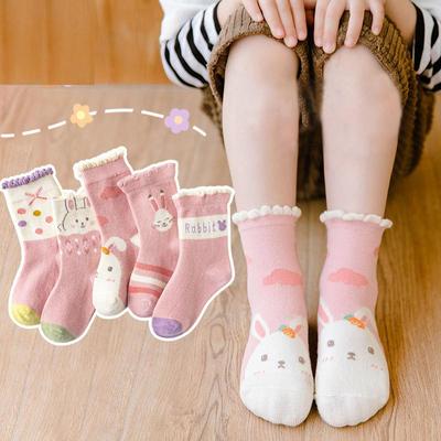 5 poros/pakuotė Mielos braškių vaikiškos kojinės Mielas braškių raštas Žieminės šiltos vaikiškos medvilninės grindų kojinės Mergaičių sportinės kojinės 3-8 m.