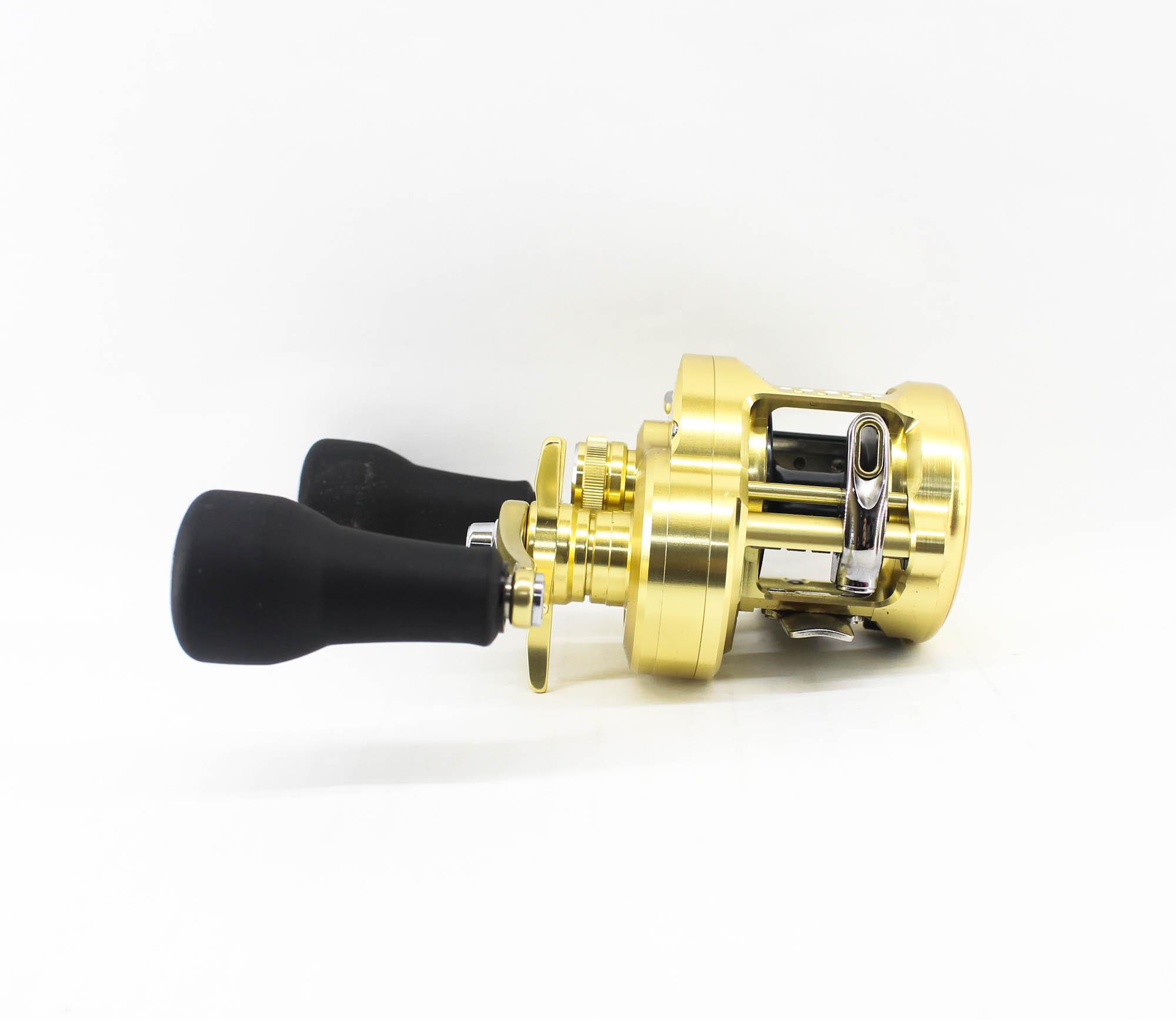 ぐ*ず様 美品　SHIMANO CALCUTTA CONQUEST MD 300 20230712_0053fe.jpg
