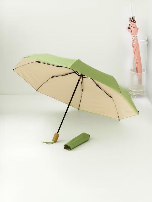 

Daiso UV-Blocking Two-Tone Umbrella - 54cm Green