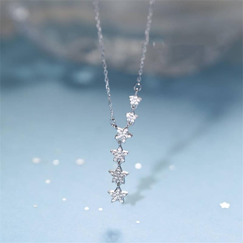 Gypsophila Women s Necklace: Elegant & Stylish Pendant with Versatile Design