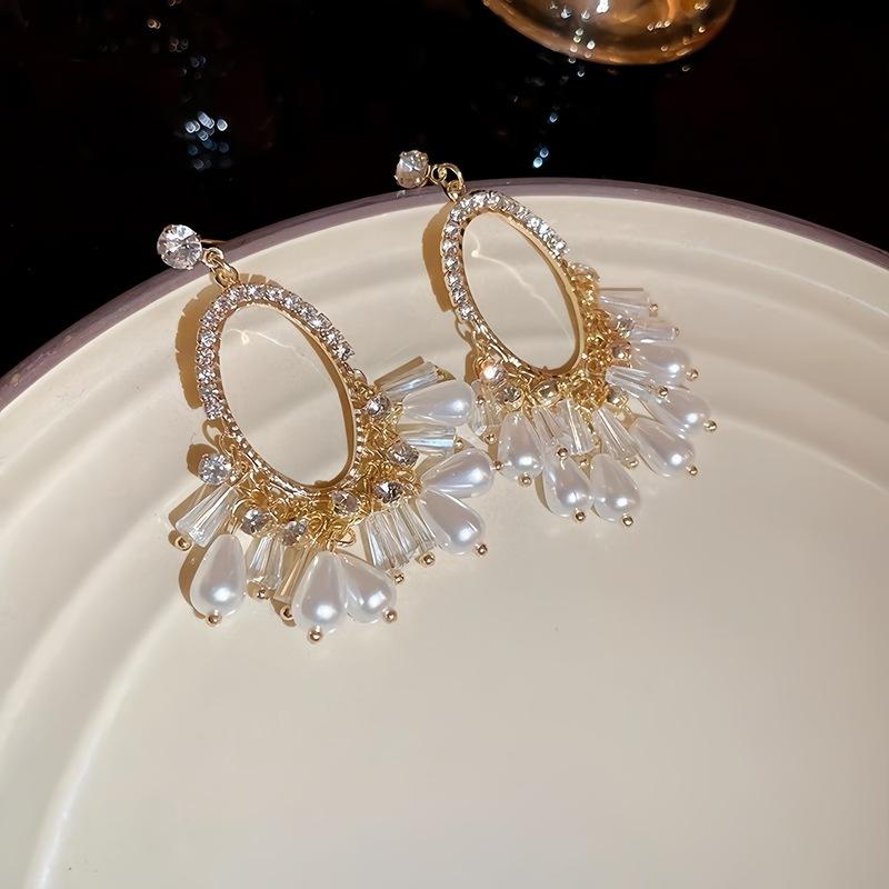 Vintage Exaggerated Earrings Fashion Light Luxury Earrings Women S Diamond-Set Oval Crystal Fringed Pearl Earrings Women S