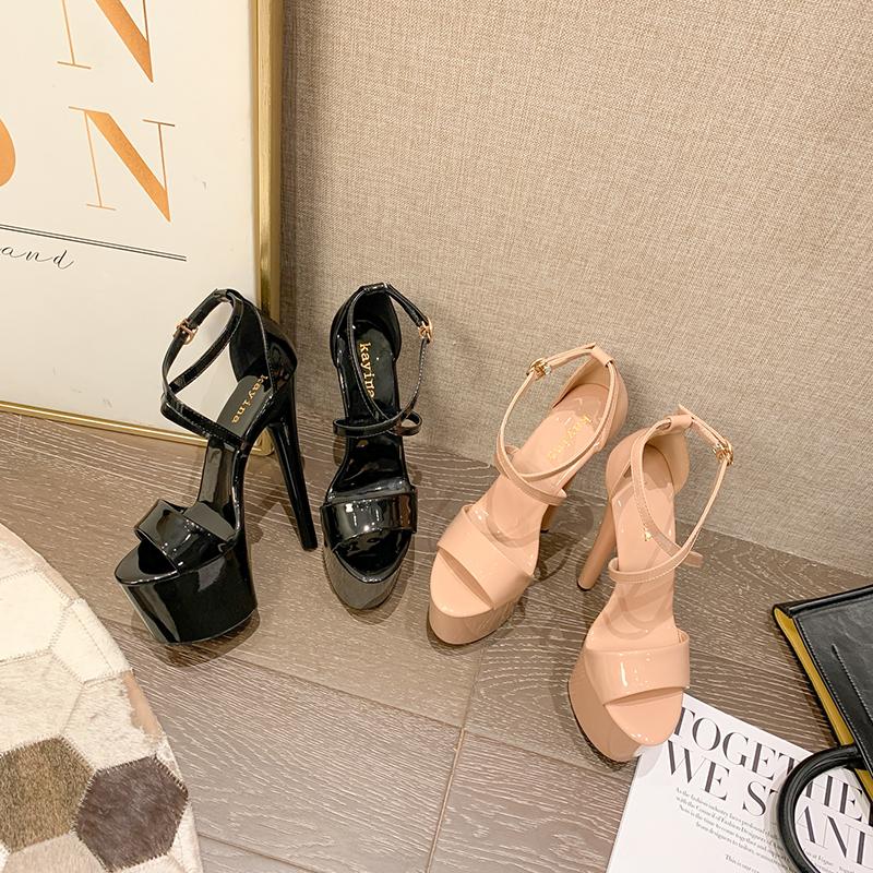 Sommer Damen Sandalen Sexy Pumps Wasserdichte Plateau Hollow Schnalle Lackleder High Heel Sandalen Catwalk Tanzschuhe