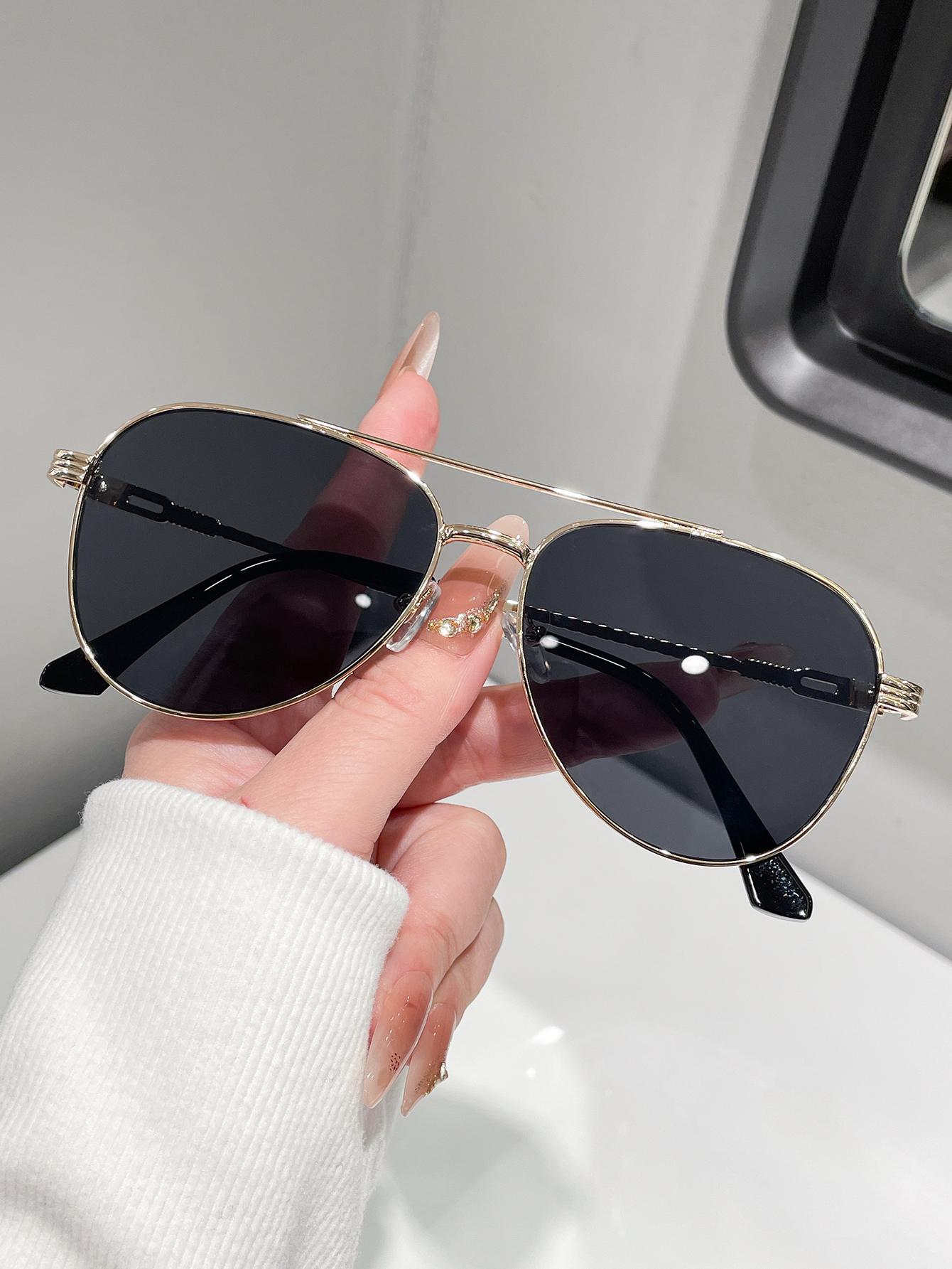 

1PC Oversized Shield Frame Fashion Sunglasses Unisex Suitable for Daily Wear Photography Fits All Face Types чёрный