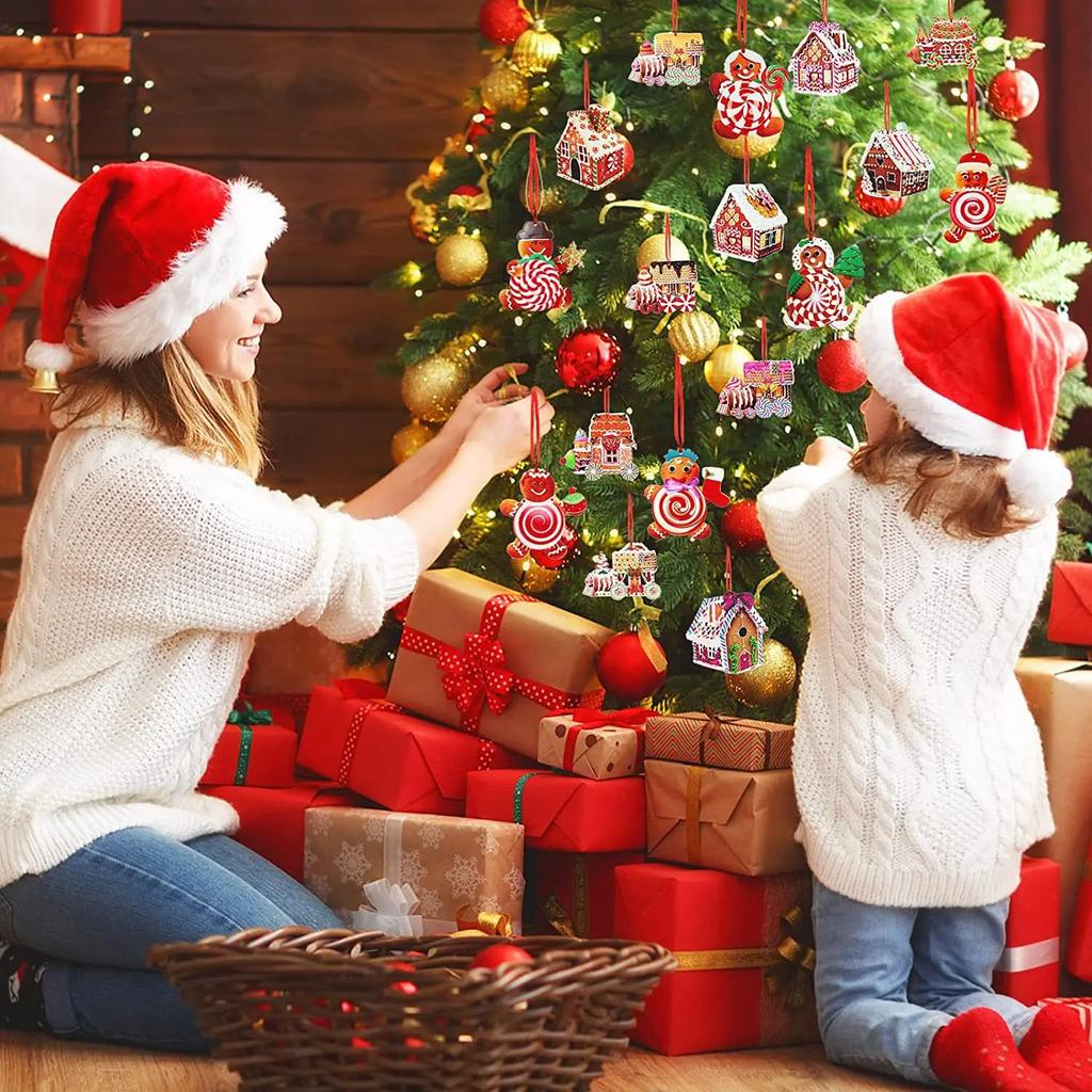Weihnachtsdekorationen Holz Bunt Lebkuchenhaus Dekorationen Weihnachtsbaumschmuck Heimaufhänger Handgemachte Weihnachtssets