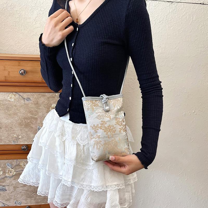 Summer New Vertical Mobile Phone Bag Fashionable, Simple and Versatile and Beautiful Casual Shoulder Messenger Bag Women