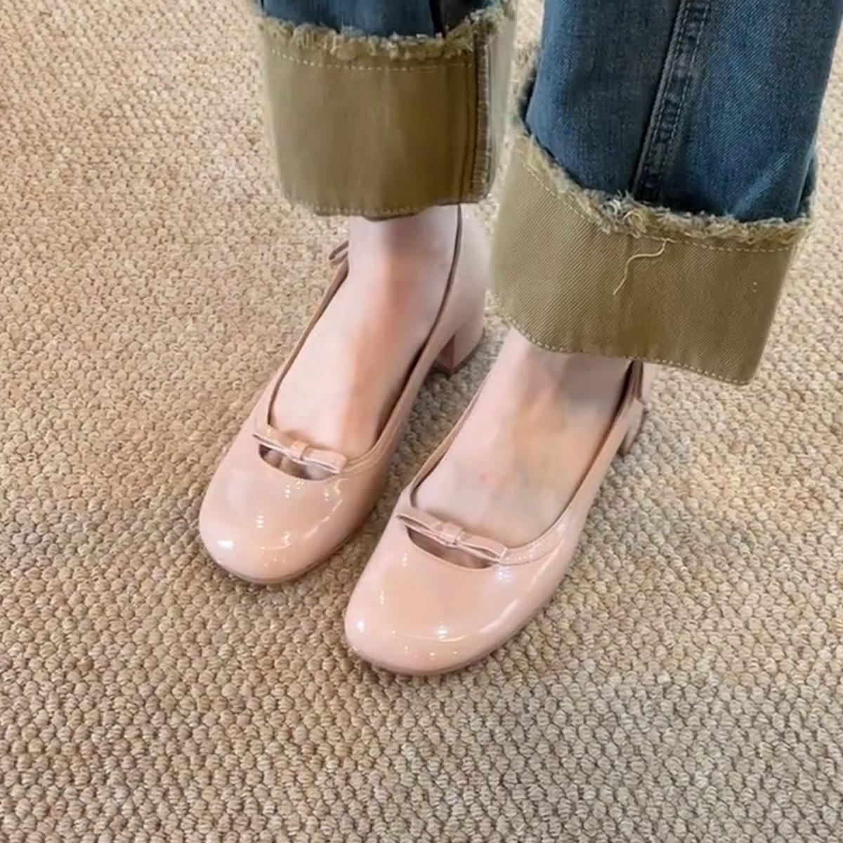 

Версия из овчины~ тупой носок французский нежный бантик толстый каблук туфли-одинарки с открытой союзкой на одной педали для通勤, темпераментные туфли Мэри Джейн 40 телесный