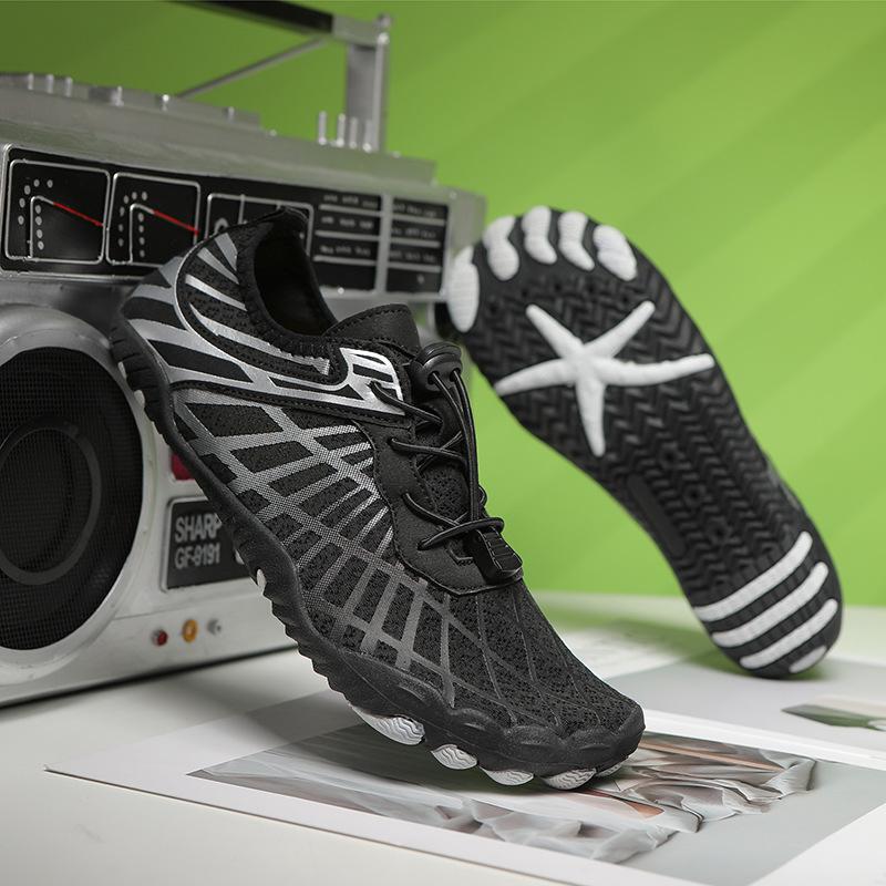 2026 Summer New Outdoor Hiking Wading Creek Shoes Men and Women Quick-drying Breathable Anti-cut Non-slip Beach Shoes