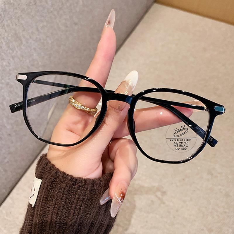 Simple And Fashionable Square-shaped Eyeglass Frames With Blue Light Protection Function8110