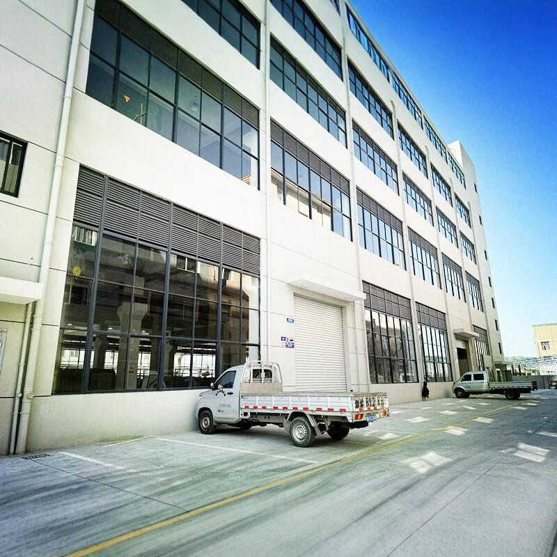 Household Non-Slip Clip Hanger for Duvet Covers and Pillowcases