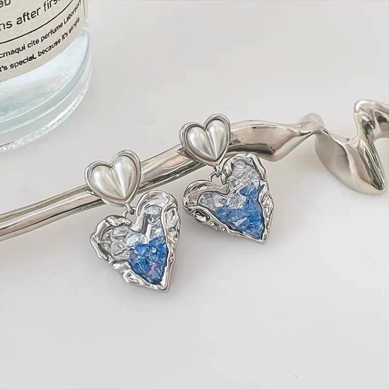 

Роскошные серьги-гвоздики с кристаллами в форме сердца для женщин и девушек, французские винтажные серьги 2025 года, модные корейские свадебные романтические ювелирные изделия, подарки синий